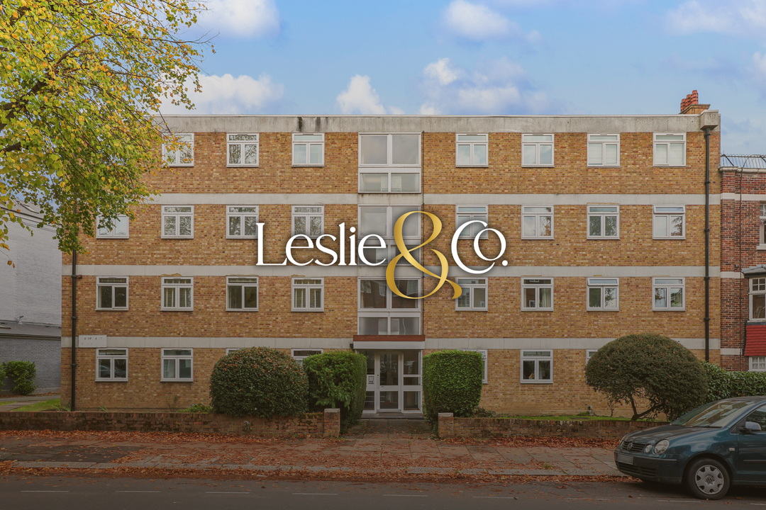 3 bed apartment for sale in Eaton Rise, Ealing, London, W5