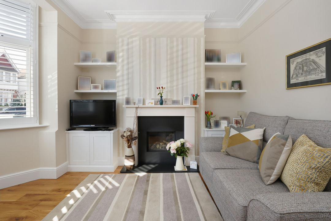 5 bed semi-detached house for sale in Waldemar Avenue, Ealing, London, W13  - Property Image 12