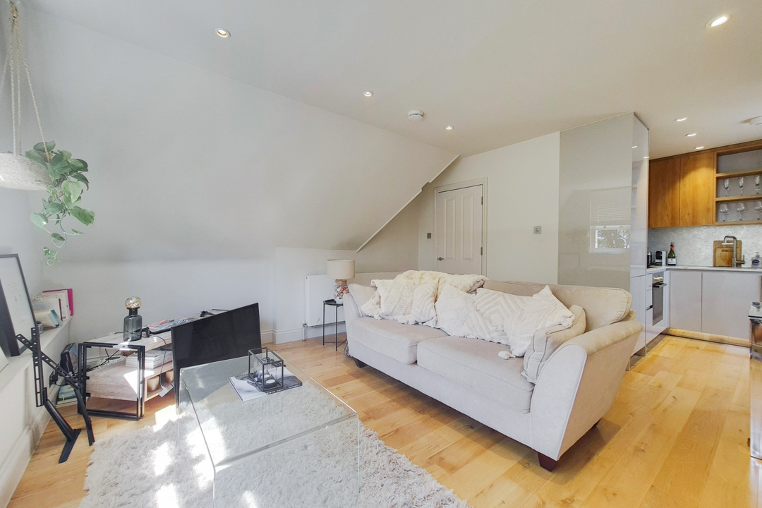 1 bed apartment to rent in North Common Road, Ealing, London, W5  - Property Image 9