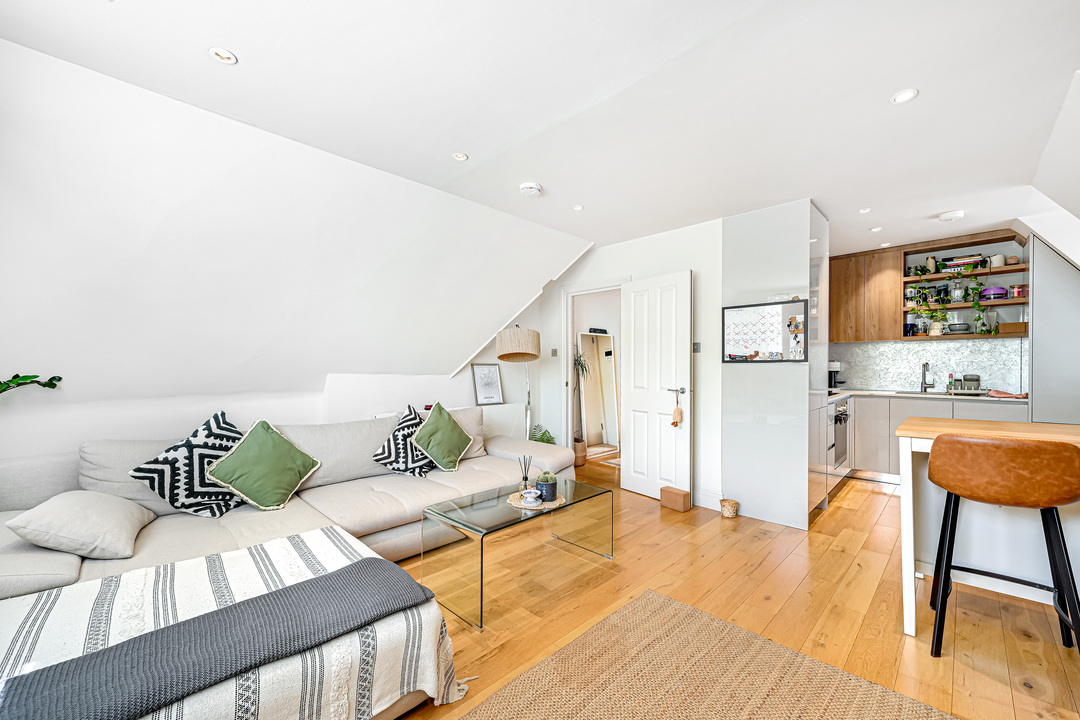 1 bed apartment to rent in North Common Road, Ealing, London, W5  - Property Image 13