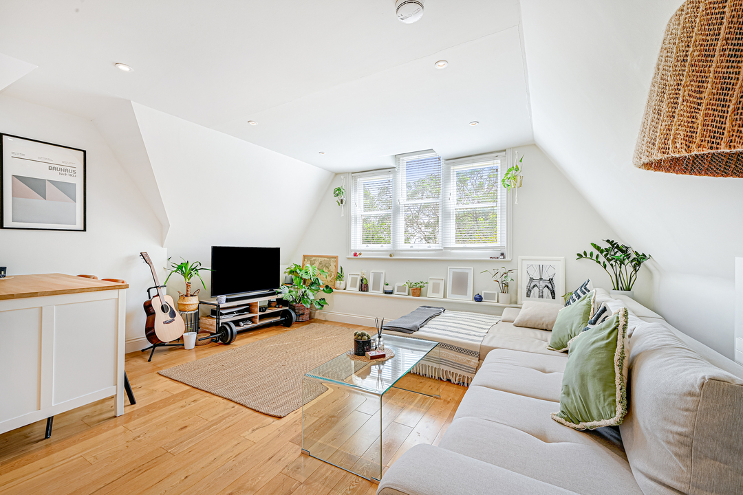 1 bed apartment to rent in North Common Road, Ealing, London, W5  - Property Image 14