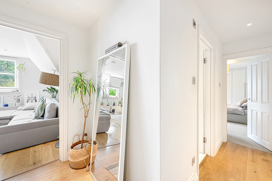 1 bed apartment to rent in North Common Road, Ealing, London, W5  - Property Image 16