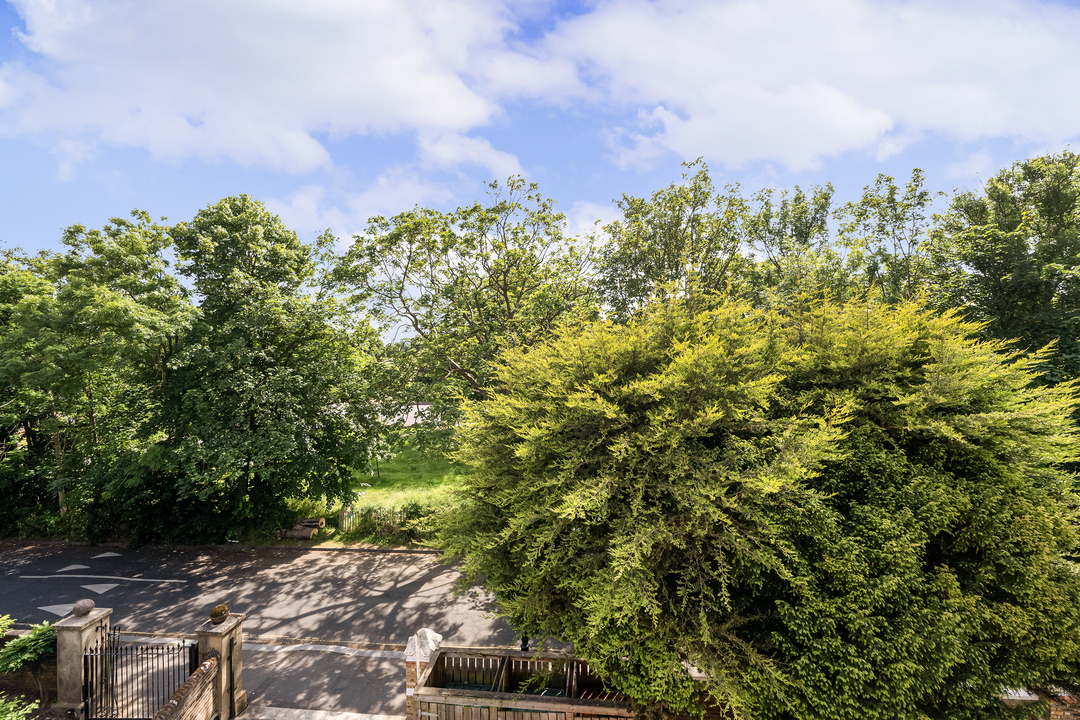 1 bed apartment to rent in North Common Road, Ealing, London, W5  - Property Image 18