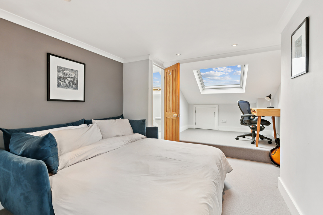 4 bed terraced house for sale in Orchard Road, Brentford, London, TW8  - Property Image 21