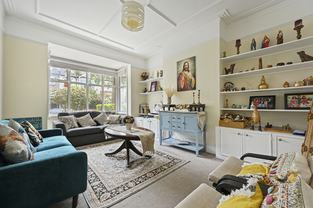 4 bed terraced house to rent in St. Georges Avenue, Ealing, London, W5  - Property Image 3