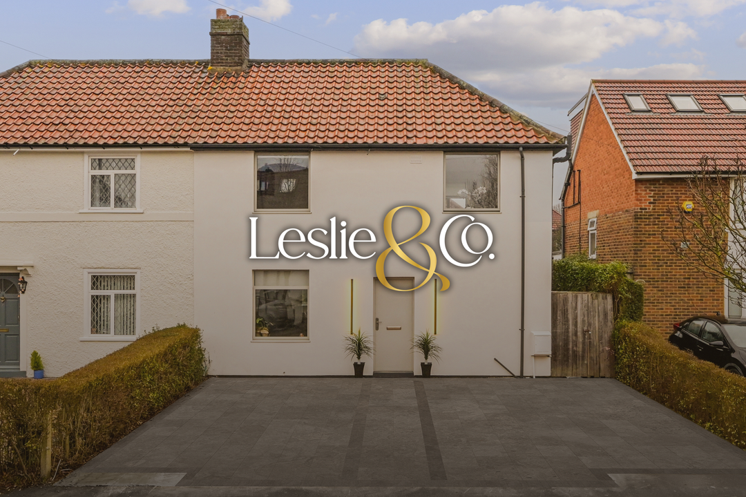 3 bed semi-detached house for sale in Walton Way, Acton, London, W3 - Property Image 1