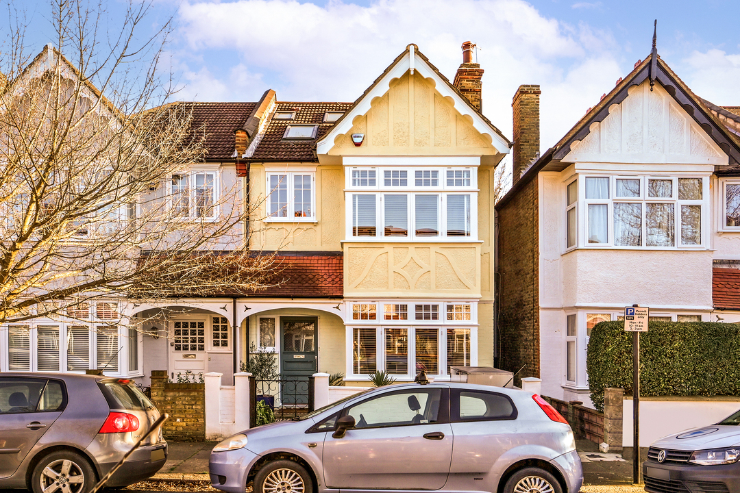 5 bed terraced house for sale in Highview Road, Ealing, London, W13  - Property Image 2
