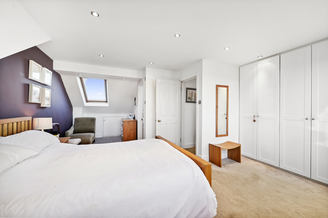 5 bed terraced house for sale in Highview Road, Ealing, London, W13  - Property Image 10