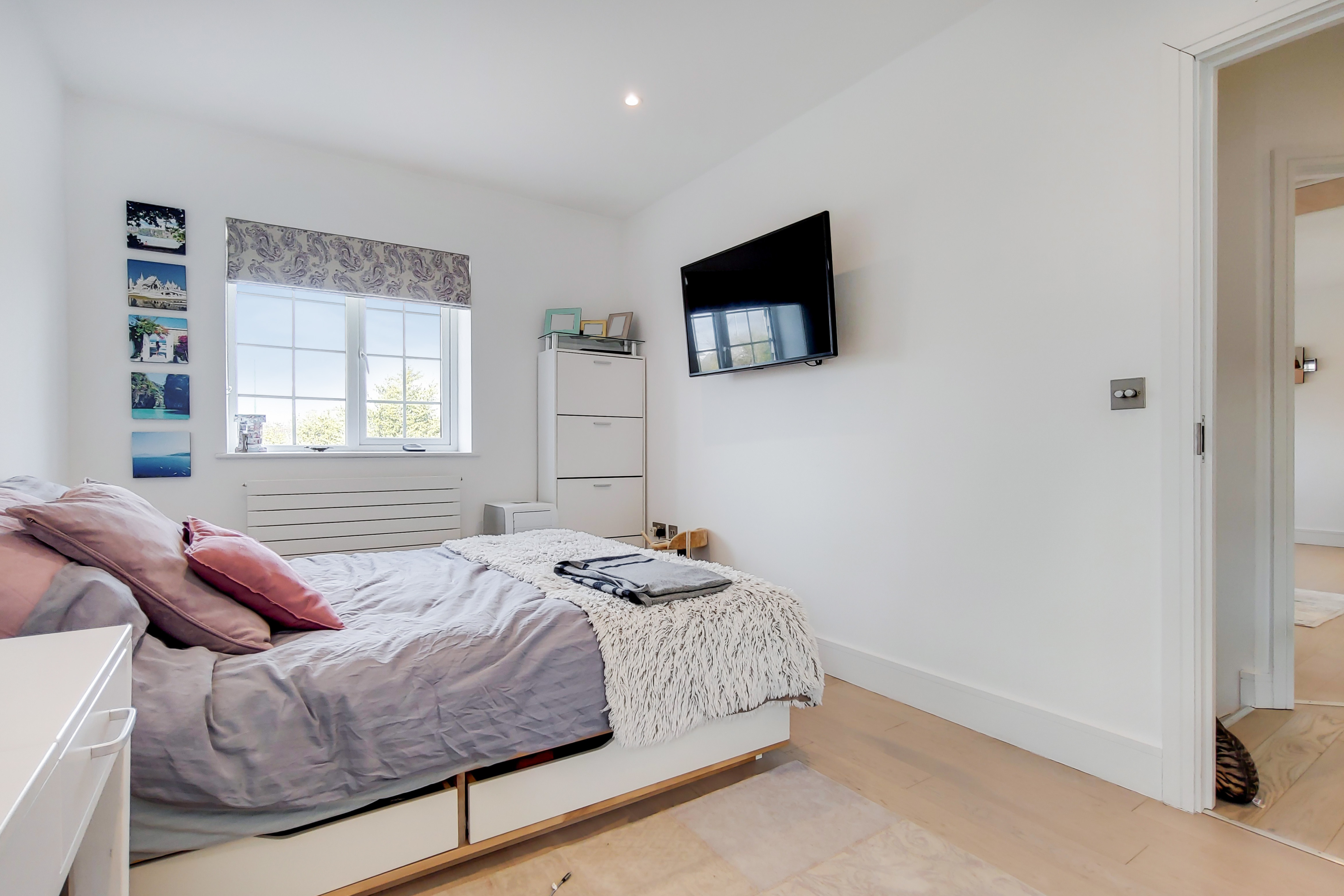 1 bed apartment to rent in Boddington Gardens, Acton, London, W3  - Property Image 7