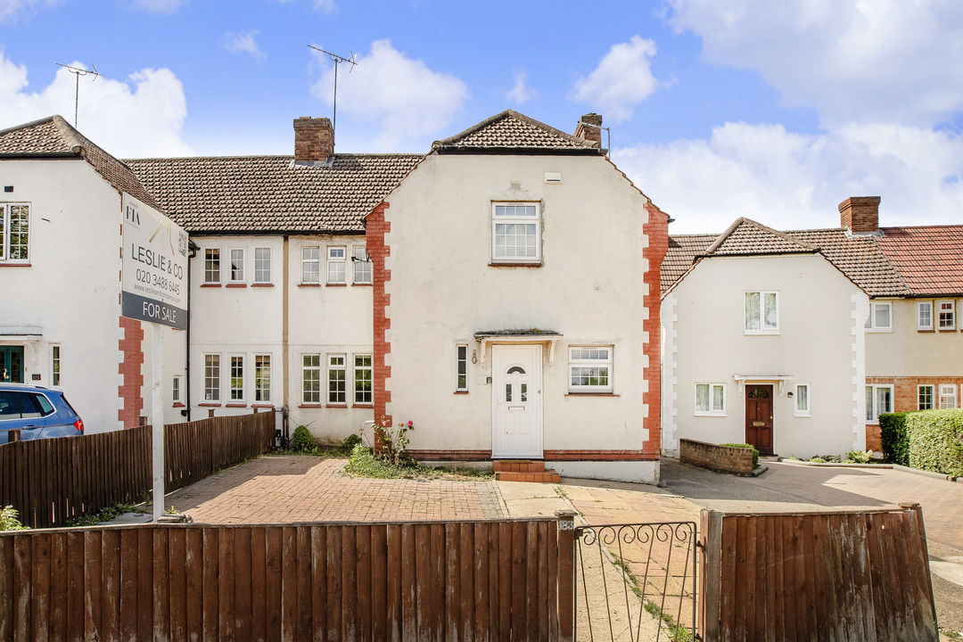 4 bed semi-detached house for sale in Argyle Road, Ealing, London, W13 - Property Image 1