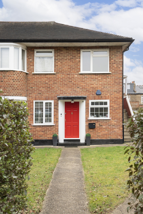 2 bed apartment for sale in Cavendish Avenue, Ealing, London, W13  - Property Image 18