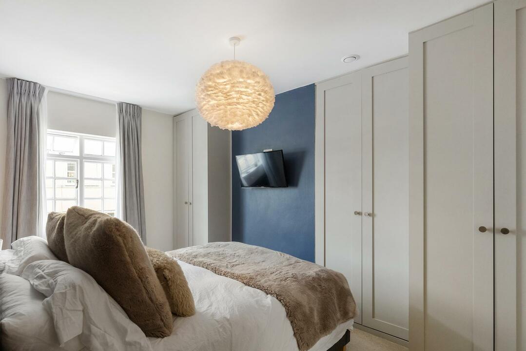 2 bed end of terrace house for sale in Orchard Road, Brentford, TW8  - Property Image 12