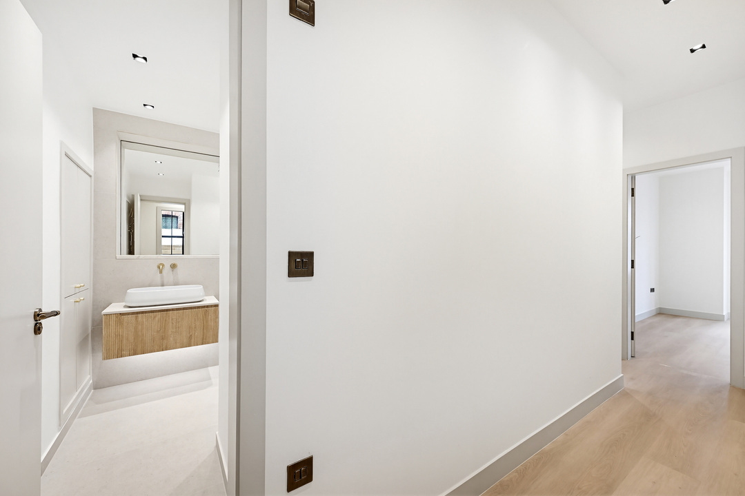 2 bed apartment to rent in Mayleaf House, Twyford Avenue, Ealing  - Property Image 13