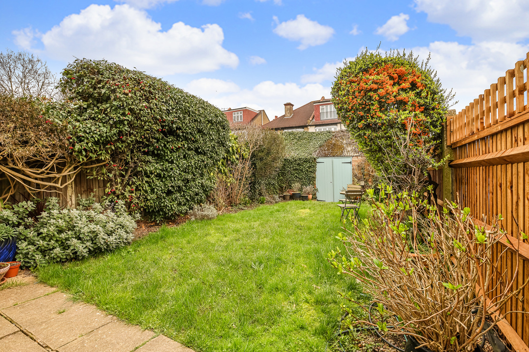 4 bed semi-detached house for sale in Montague Road, Ealing, London, W13  - Property Image 19