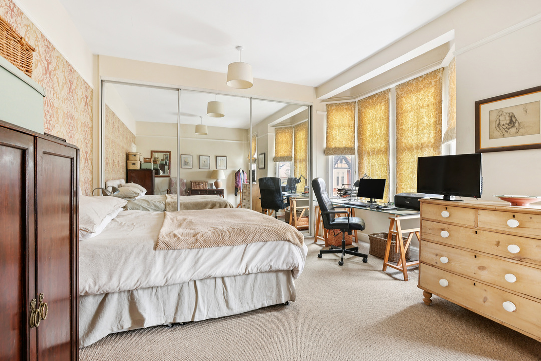 4 bed semi-detached house for sale in Montague Road, Ealing, London, W13  - Property Image 25