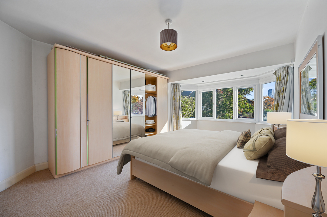 4 bed semi-detached house to rent in Princes Gardens, Acton, London, W3  - Property Image 4