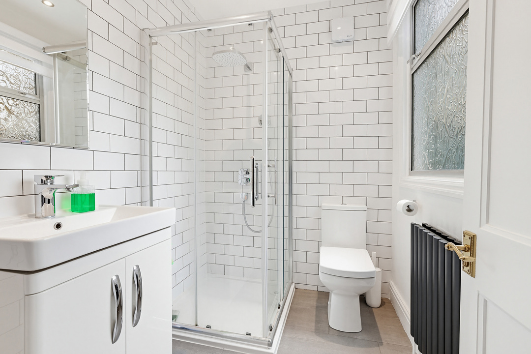 4 bed semi-detached house for sale in Montague Road, Ealing, London, W13  - Property Image 9