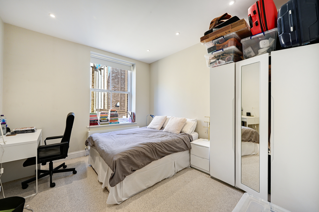 2 bed apartment to rent in North Common Road, Ealing, London, W5  - Property Image 9