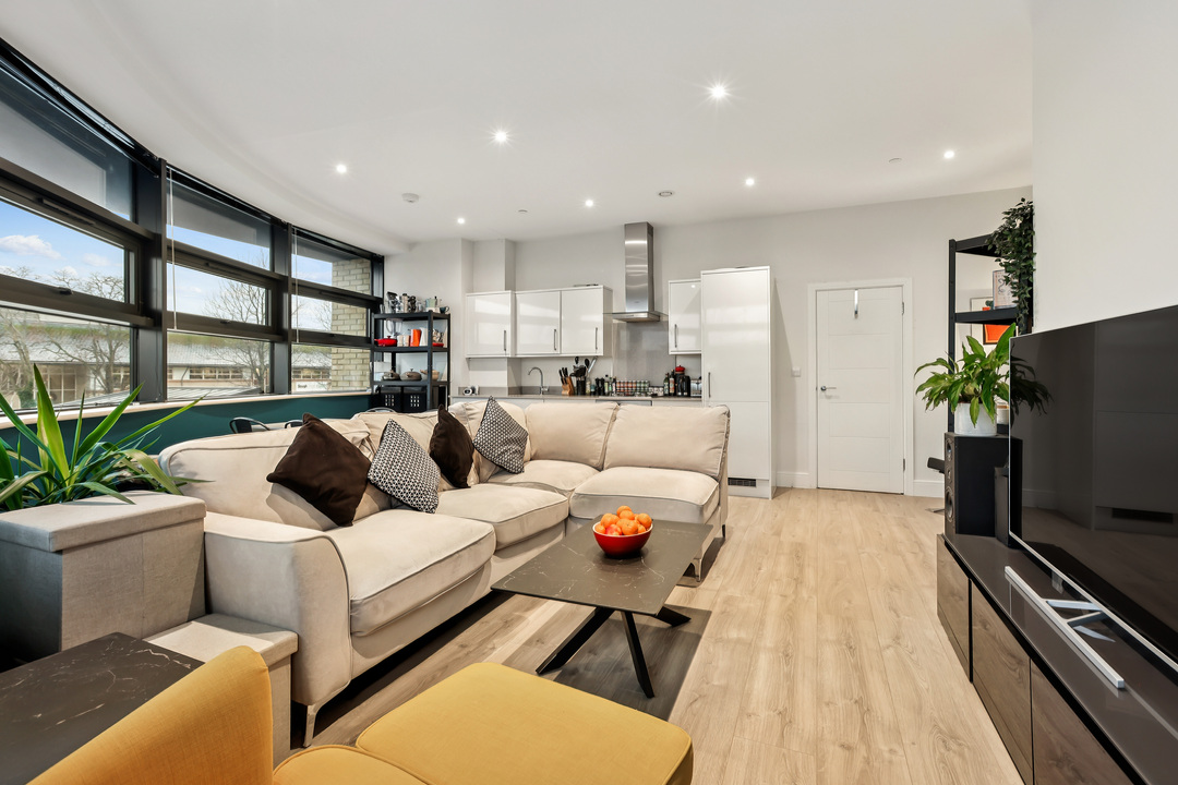 1 bed apartment for sale in Heron Drive, Berkshire, SL3  - Property Image 10