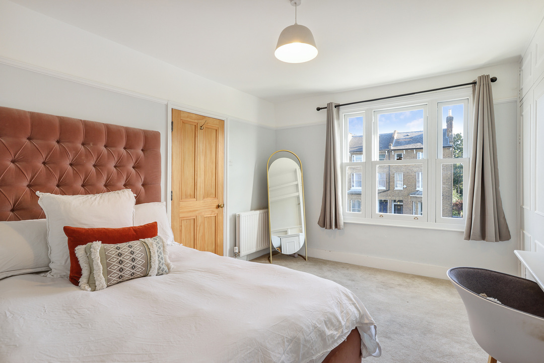 5 bed terraced house for sale in The Grove, Ealing, London, W5  - Property Image 17