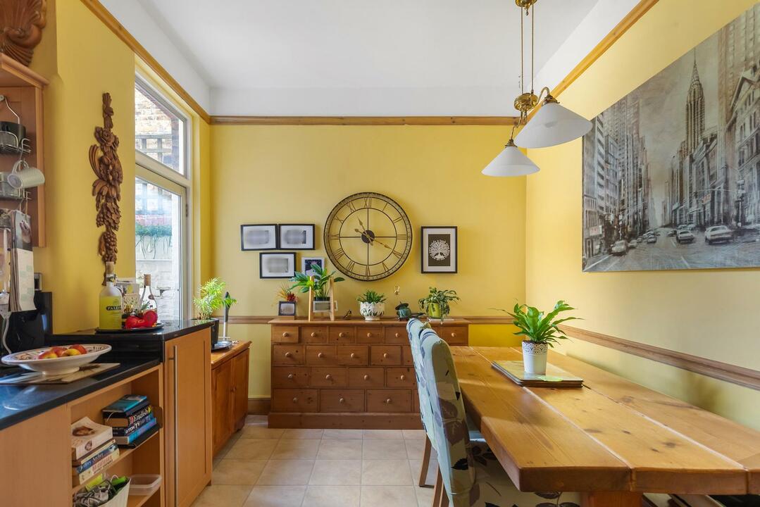 5 bed semi-detached house for sale in Somerset Road, Brentford, Greater London, TW8  - Property Image 12