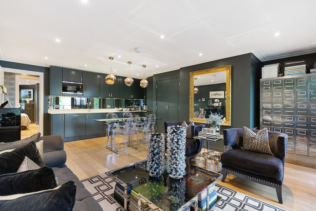 3 bed apartment for sale in Uxbridge Road, Ealing, London, W5  - Property Image 8