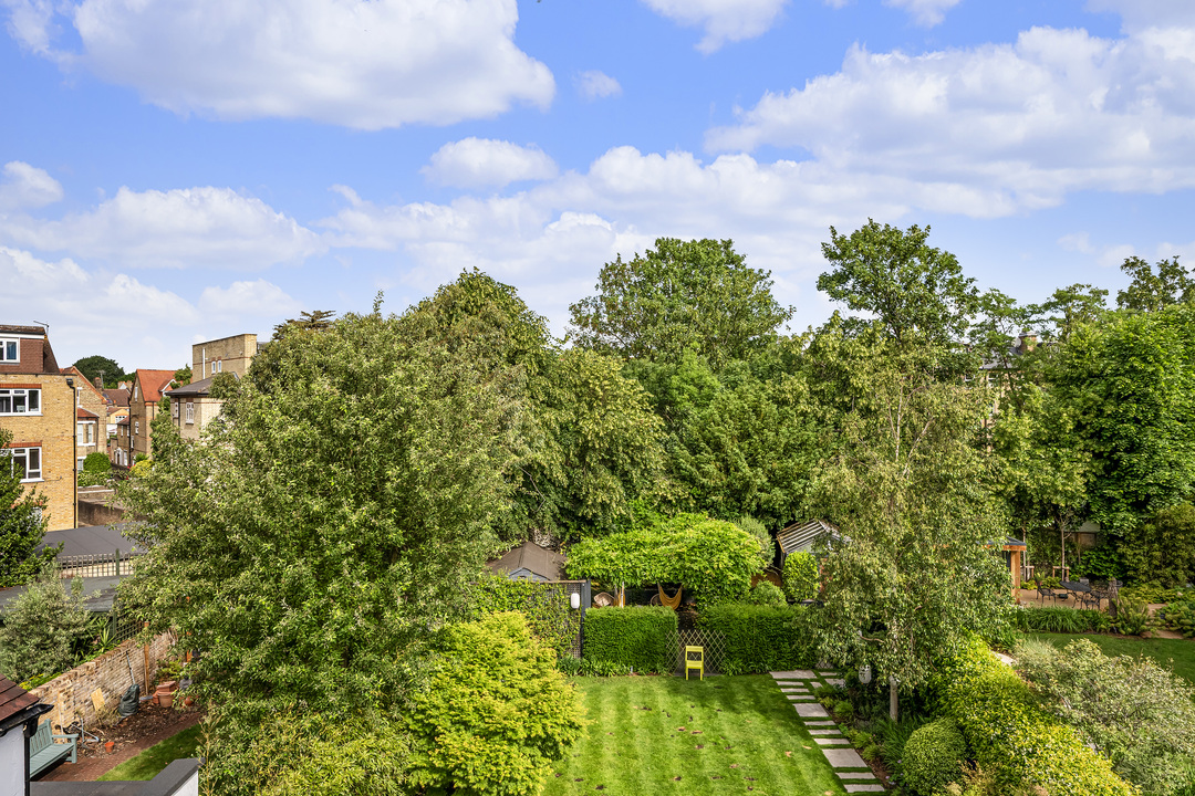 2 bed apartment to rent in Warwick Road, Ealing, W5  - Property Image 16