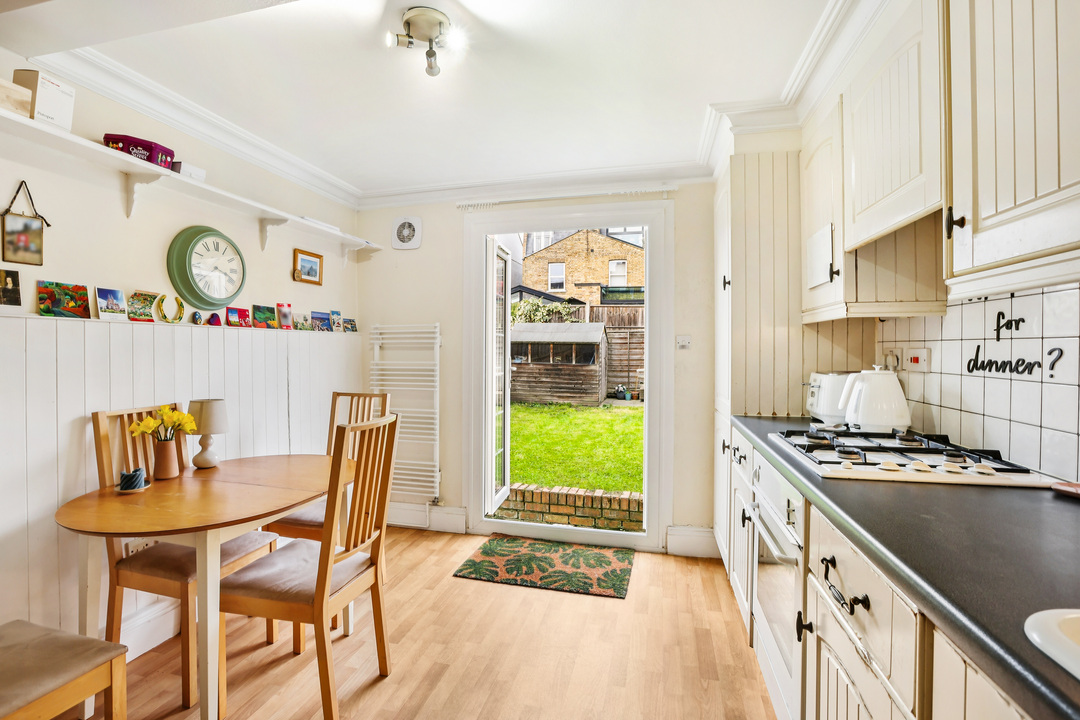 1 bed apartment for sale in Gordon Road, Ealing, London, W13  - Property Image 6