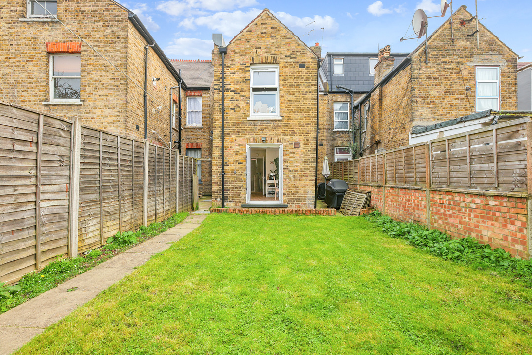 1 bed apartment for sale in Gordon Road, Ealing, London, W13  - Property Image 8