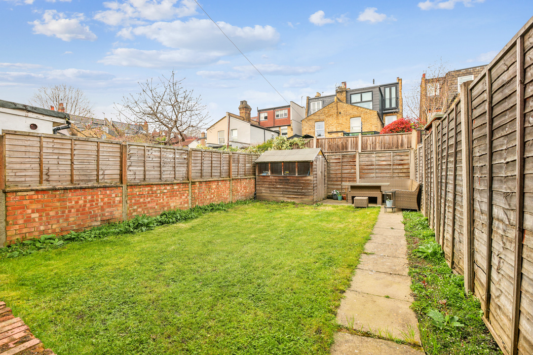 1 bed apartment for sale in Gordon Road, Ealing, London, W13  - Property Image 9