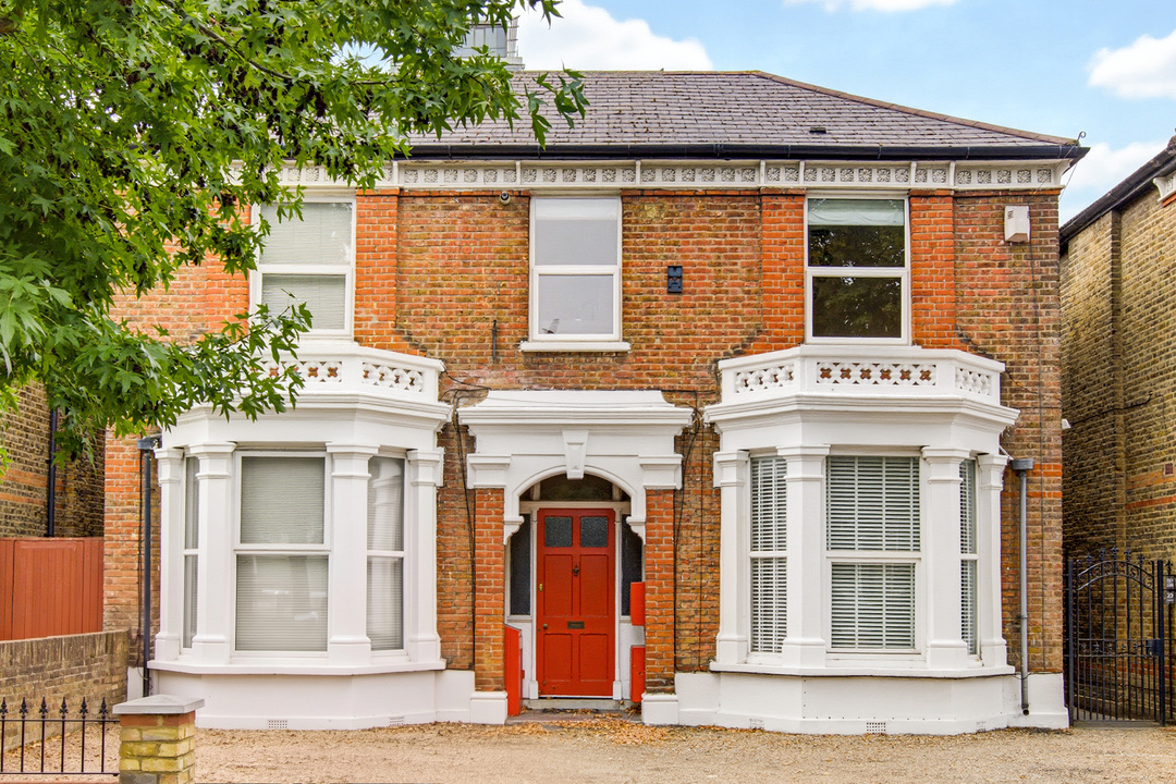 2 bed apartment for sale in Gordon Road, Ealing, London, W5  - Property Image 1