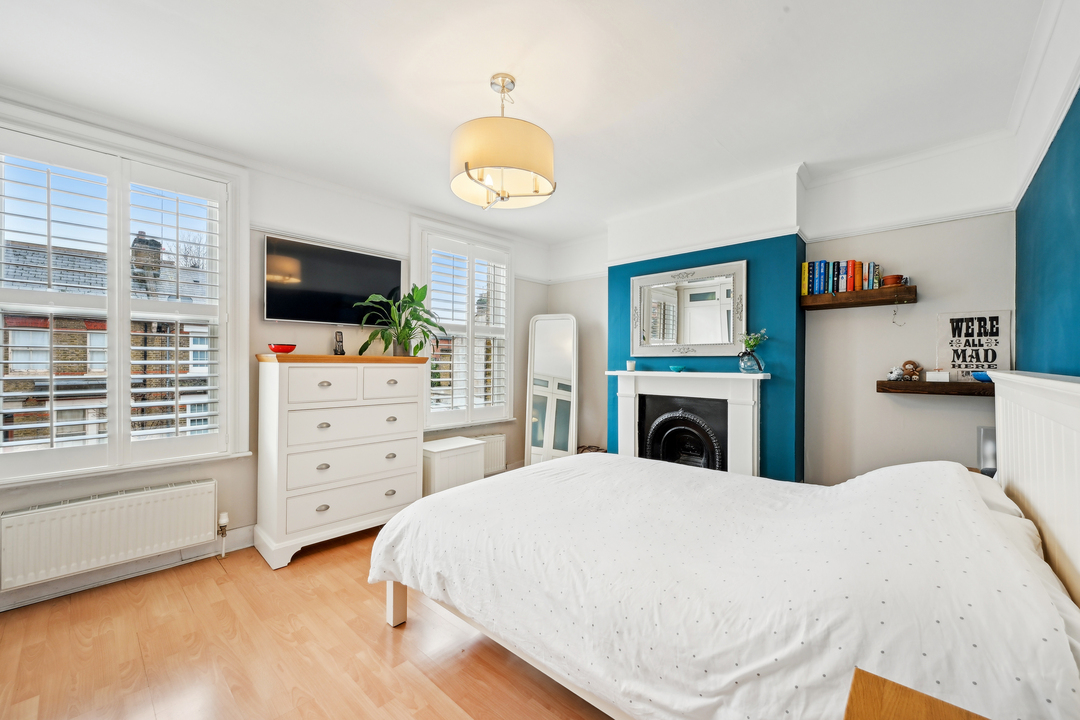 2 bed terraced house for sale in Endsleigh Road, Ealing, London, W13  - Property Image 12