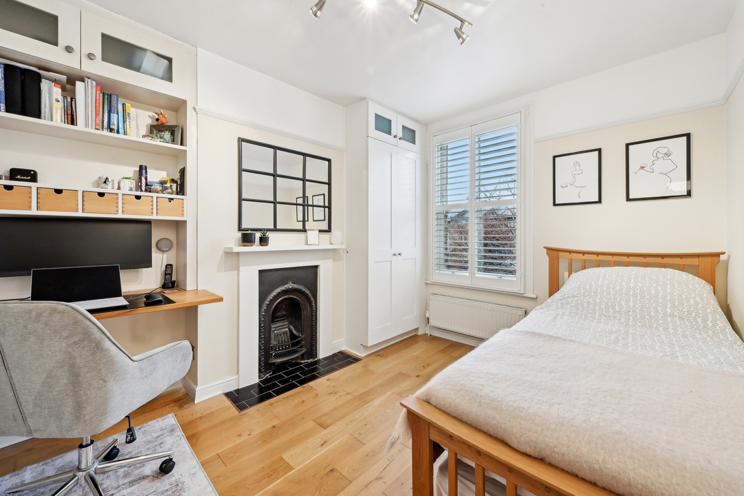 2 bed terraced house for sale in Endsleigh Road, Ealing, London, W13  - Property Image 16