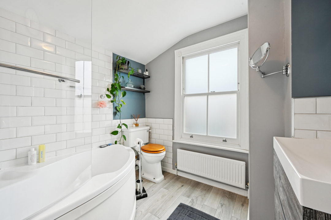 2 bed terraced house for sale in Endsleigh Road, Ealing, London, W13  - Property Image 14