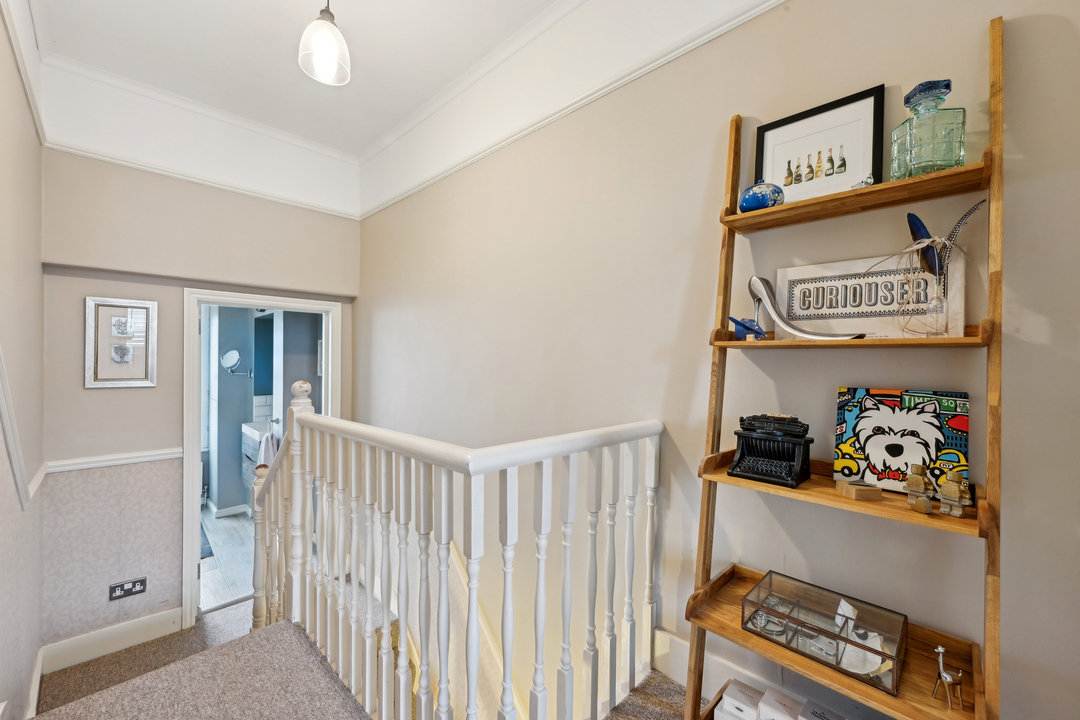 2 bed terraced house for sale in Endsleigh Road, Ealing, London, W13  - Property Image 15