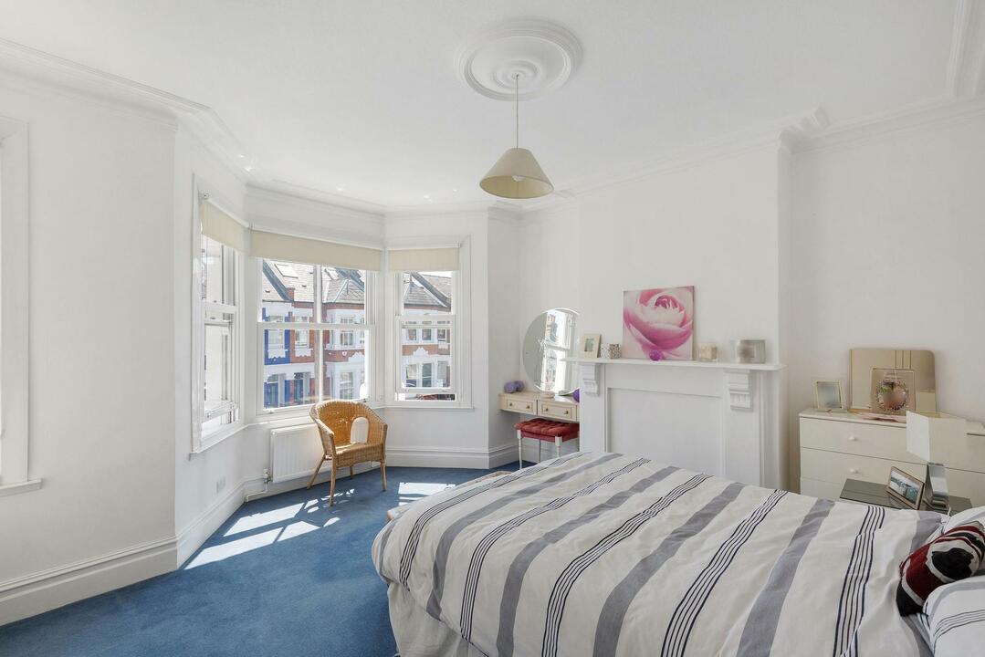 3 bed terraced house for sale in Wilton Avenue, Chiswick, London, W4  - Property Image 14