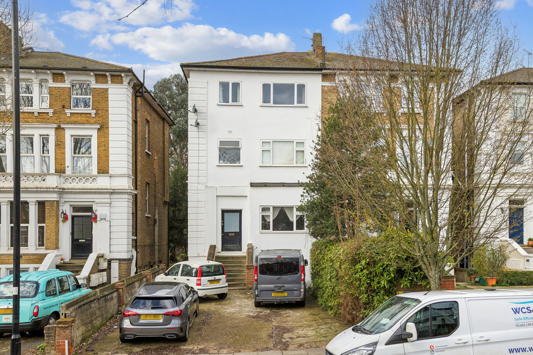 2 bed apartment for sale in Argyle Road, Ealing, London, W13  - Property Image 7