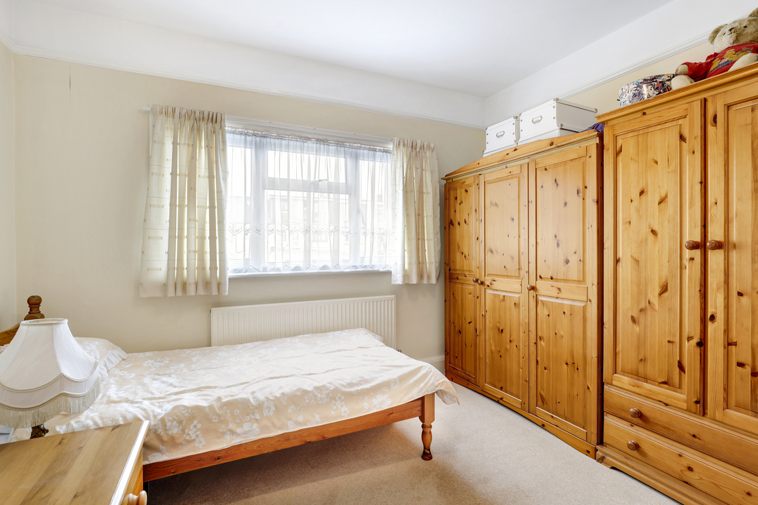 3 bed terraced house for sale in Cecil Road, Acton, London, W3  - Property Image 10