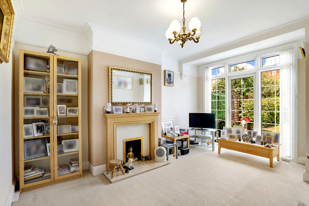 3 bed terraced house for sale in Cecil Road, Acton, London, W3  - Property Image 4