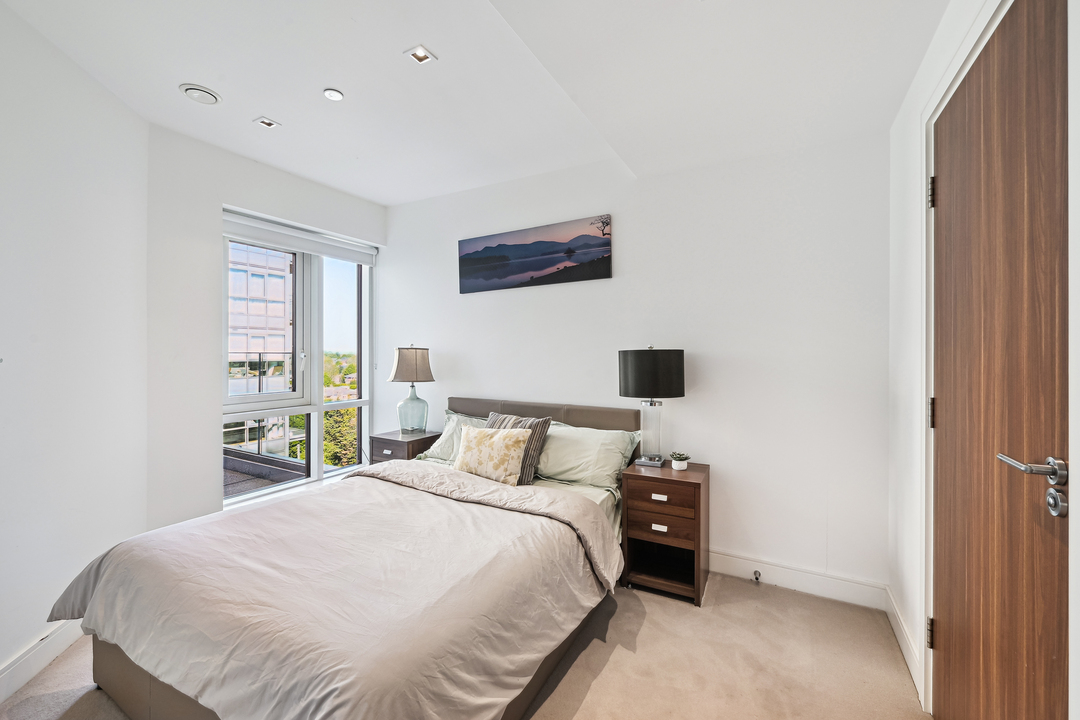 3 bed apartment for sale in Dashwood House, Dickens Yard, London, W5  - Property Image 12