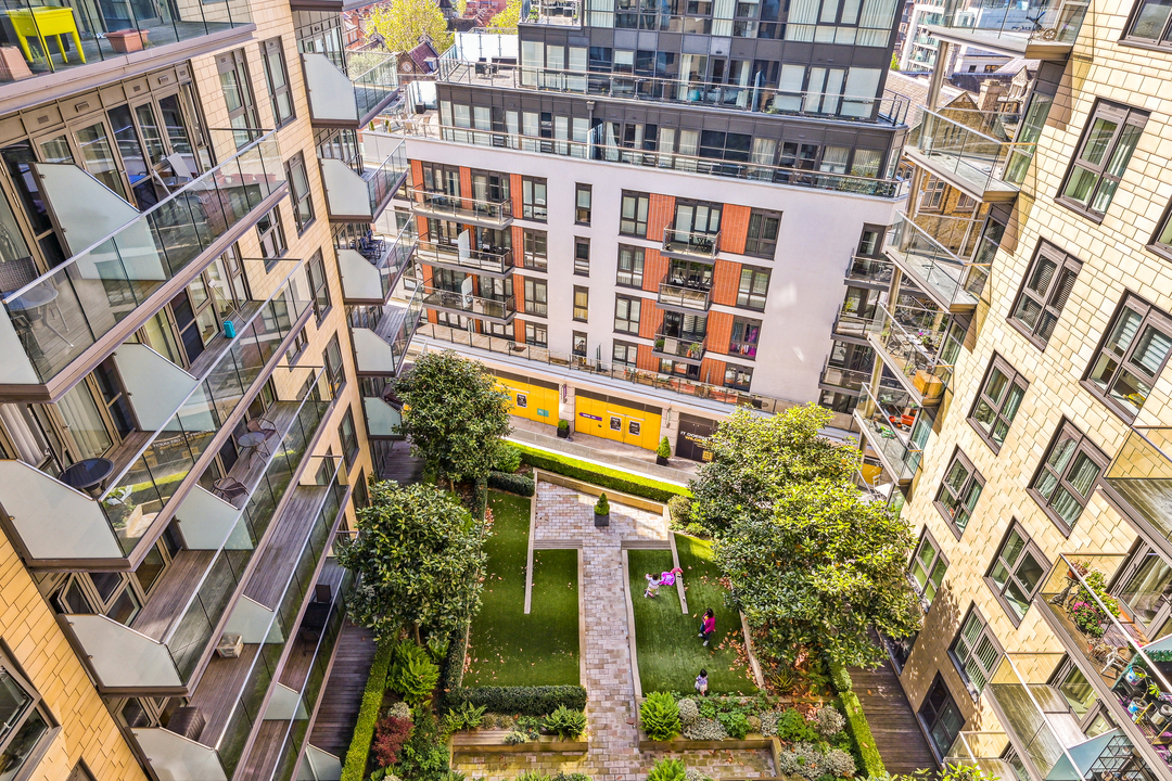 3 bed apartment for sale in Dashwood House, Dickens Yard, London, W5  - Property Image 20