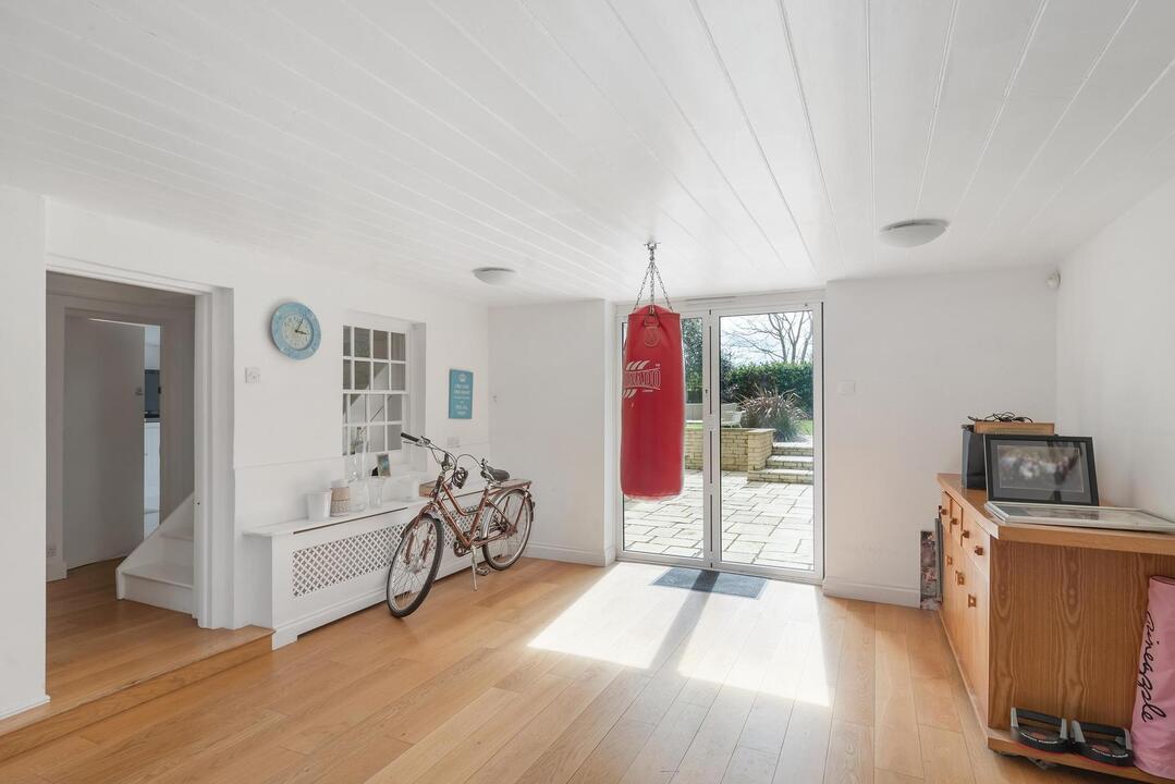 5 bed semi-detached house for sale in Ranelagh Road, Ealing, London, W5  - Property Image 31
