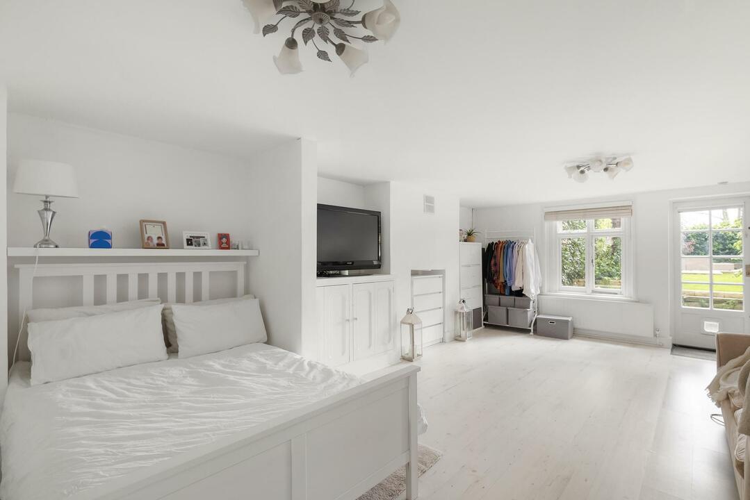 5 bed semi-detached house for sale in Ranelagh Road, Ealing, London, W5  - Property Image 32