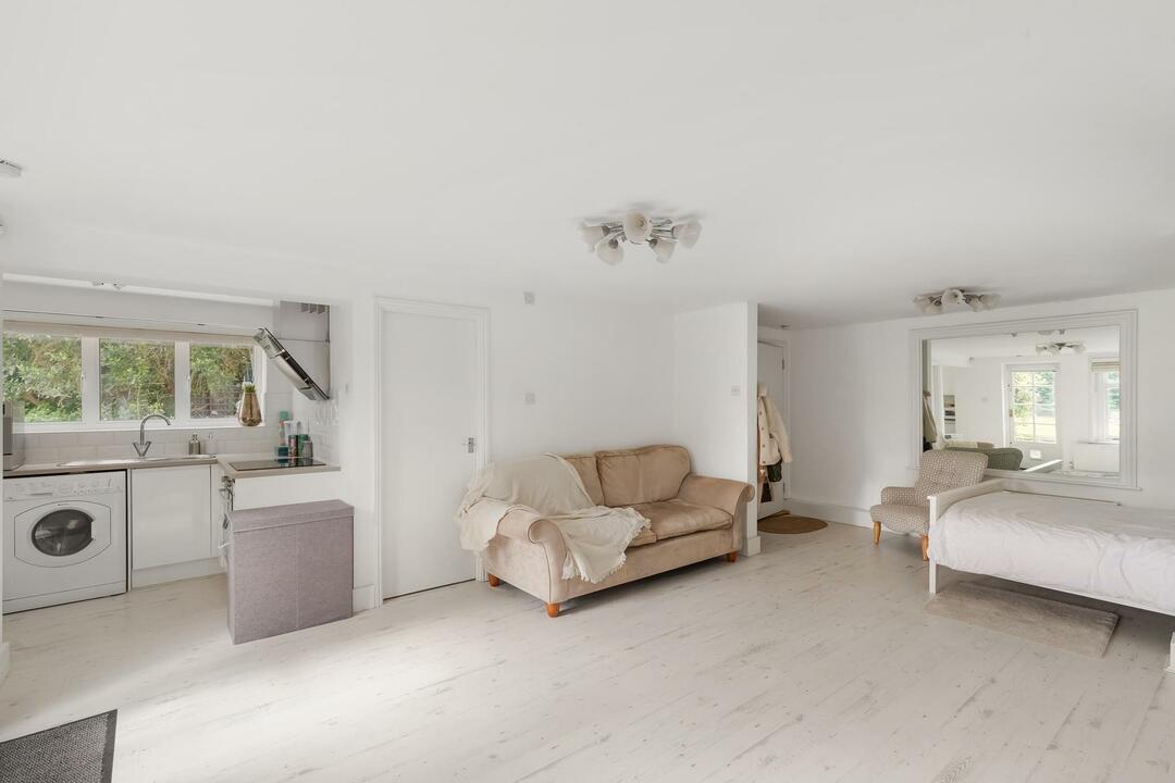 5 bed semi-detached house for sale in Ranelagh Road, Ealing, London, W5  - Property Image 33