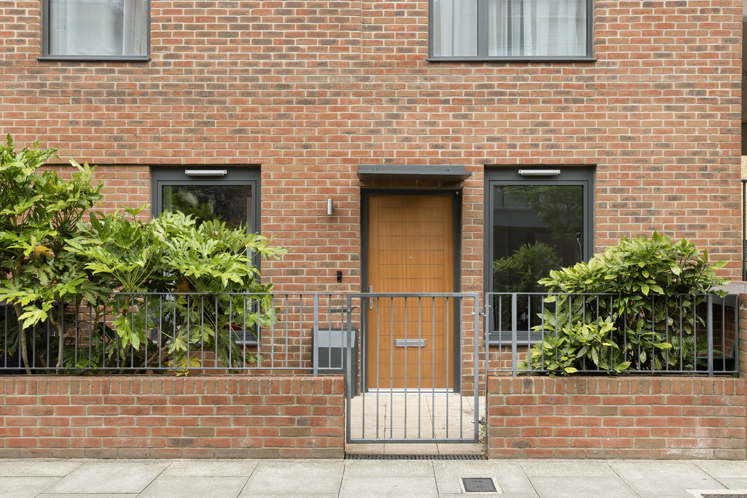 3 bed apartment for sale in Redwell House, West Ealing London, W13  - Property Image 20
