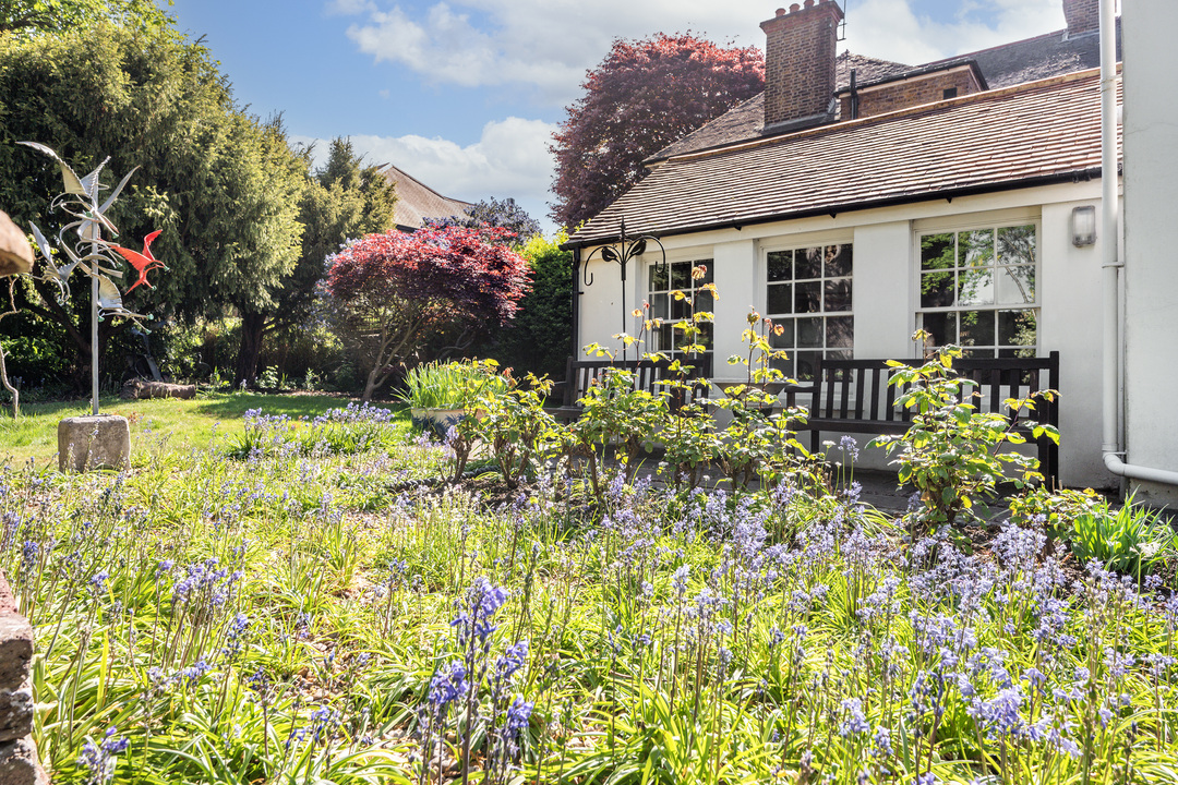 5 bed detached house for sale in The Cedars, The Butts, Upper Butts, Brentford, TW8  - Property Image 28