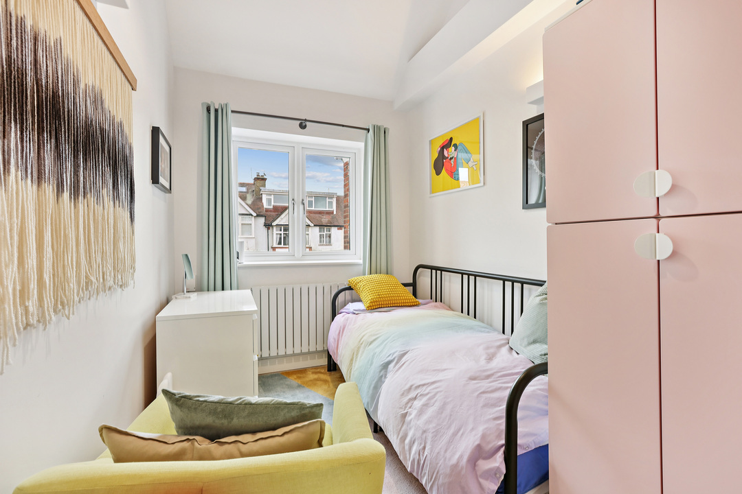 3 bed apartment for sale in Highview Road, Ealing, London, W13  - Property Image 10