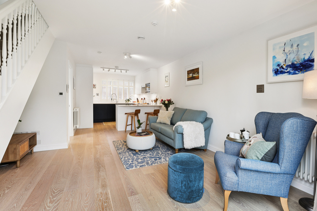 2 bed maisonette for sale in Eaton Rise, Ealing, London, W5