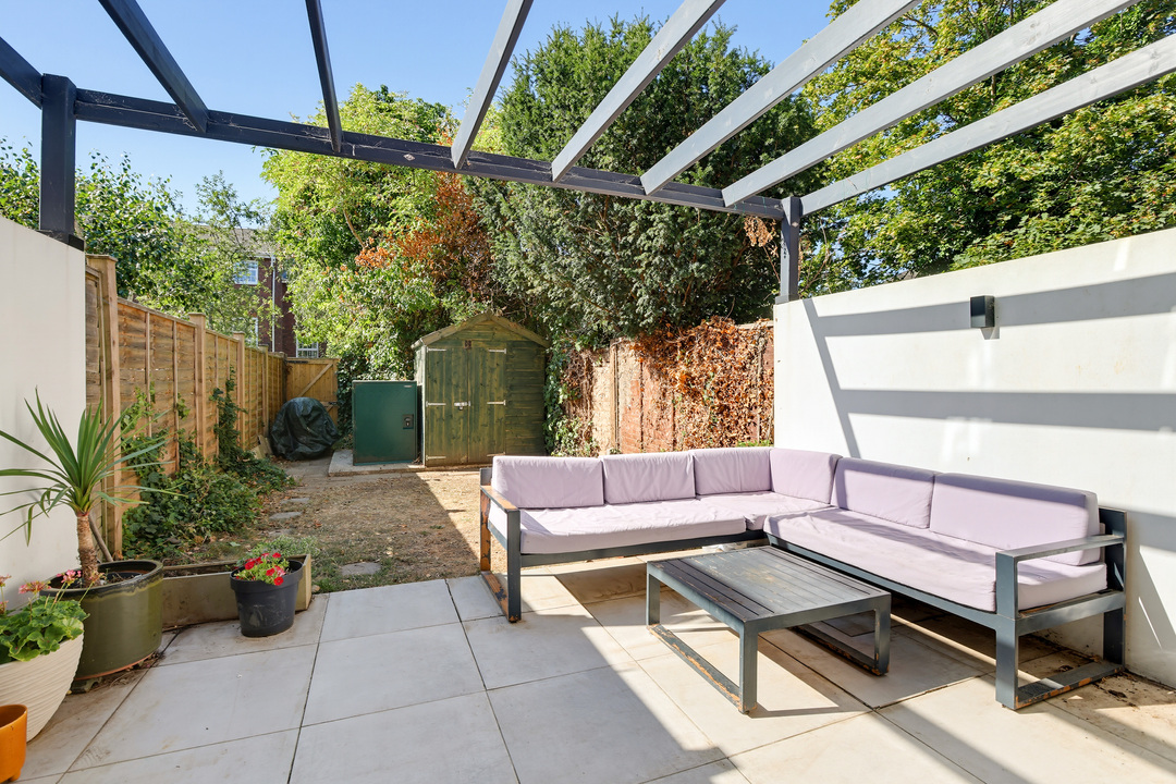 4 bed terraced house to rent in St. Stephens Road, Ealing, London, W13  - Property Image 7