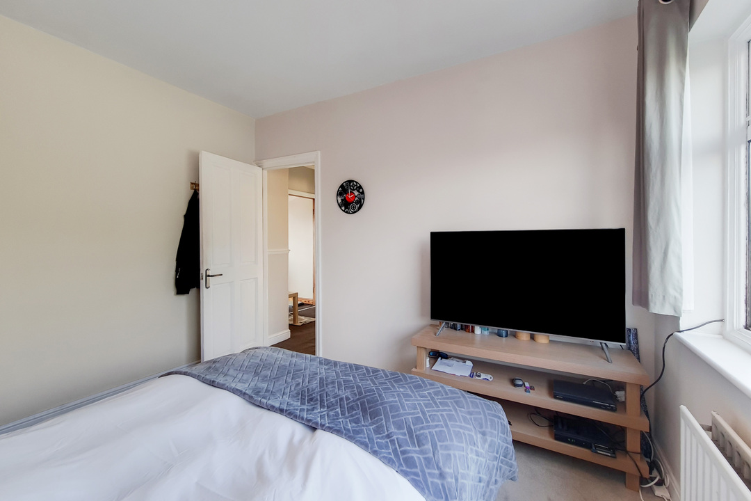 2 bed apartment for sale in Cavendish Avenue, Ealing, London, W13  - Property Image 12